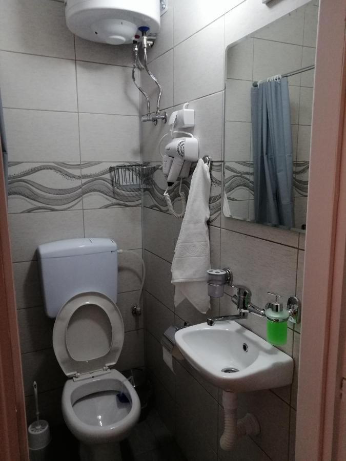 Mitic Apartmani 1 Nis Exterior foto