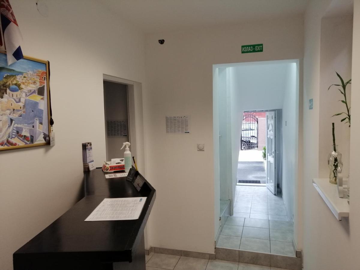 Mitic Apartmani 1 Nis Exterior foto