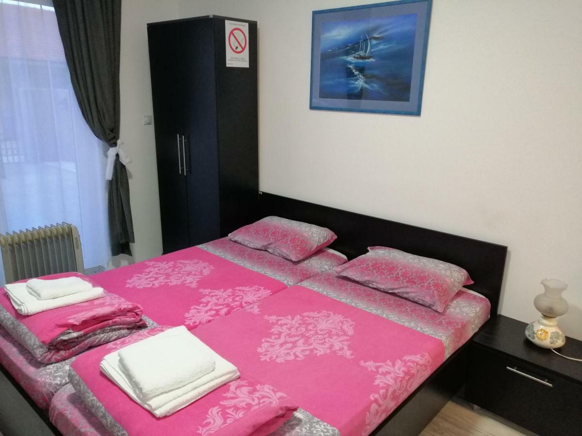 Mitic Apartmani 1 Nis Exterior foto